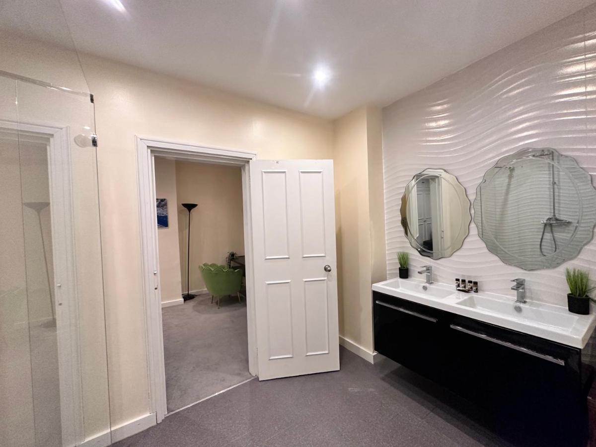 Central London 5-Bedroom, 4 Baths Lovely Villa In Marylebone Bagian luar foto